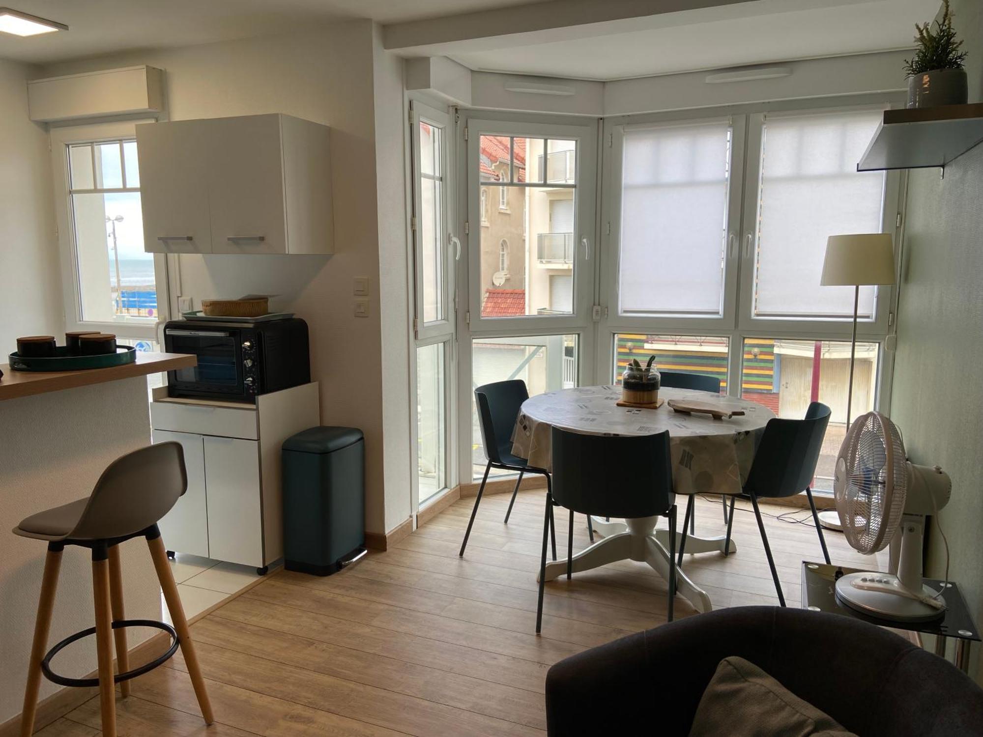 Le Bon Endroit En Bord De Mer, Vue Mer , Parking Et Wifi Wimereux Exterior foto